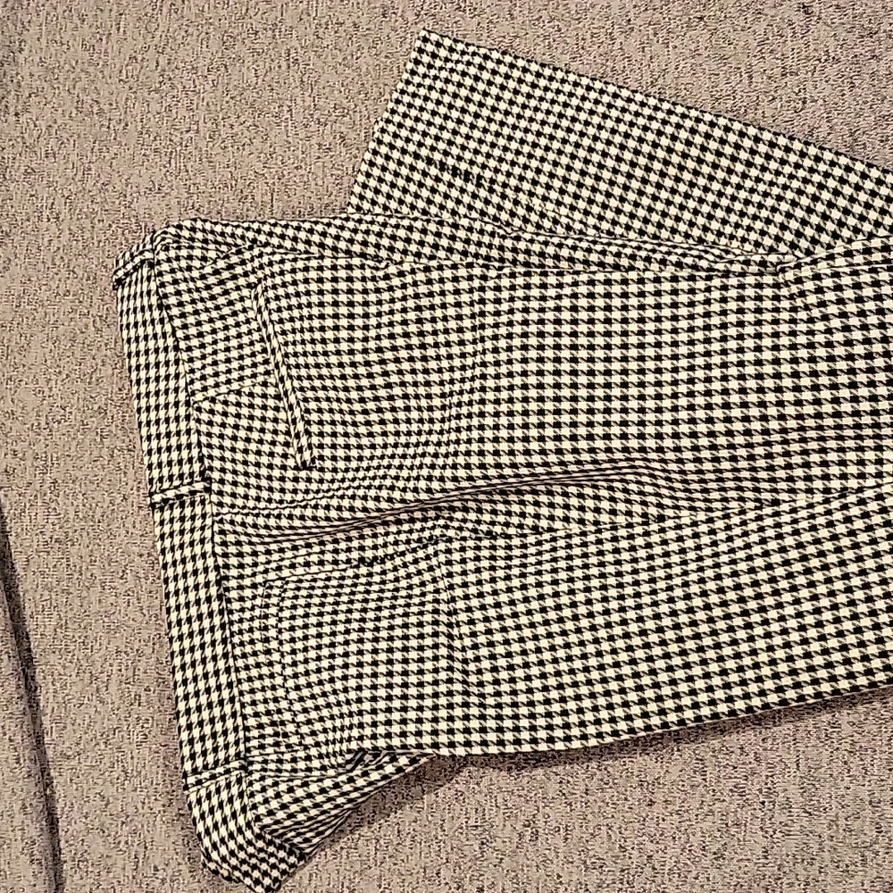 Banana Republic Houndstooth Dress Pants 6